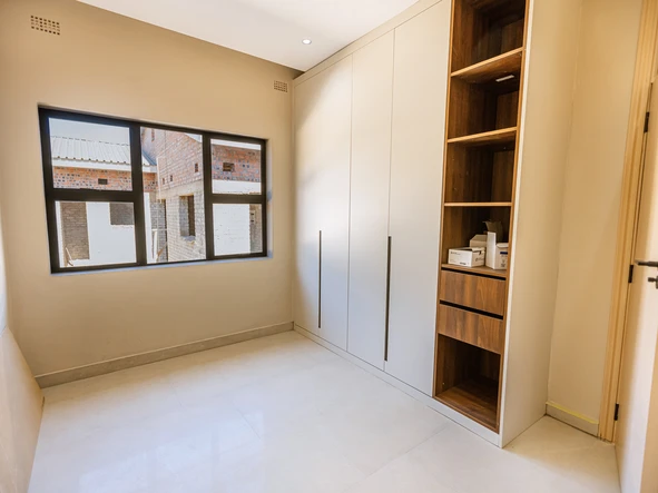 4 Unit Townhouse Complex