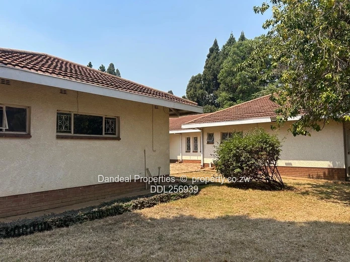 Gunhill Office — 600m² on 4,200m² with Borehole & Gardens