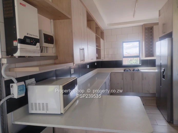 3Bed Furnished Rental - Adylin Westgate