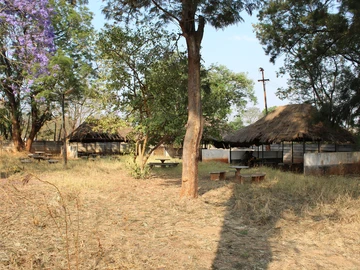 Commercial & Industrial Land