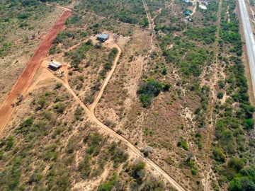 Commercial & Industrial Land