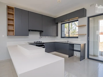 3 Bedroom Garden Flat