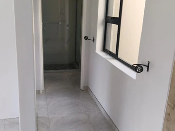 2 Bedroom Garden Flat