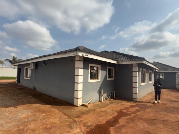 4 Bedroom House