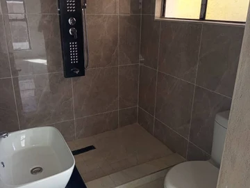 3 Bedroom Garden Flat