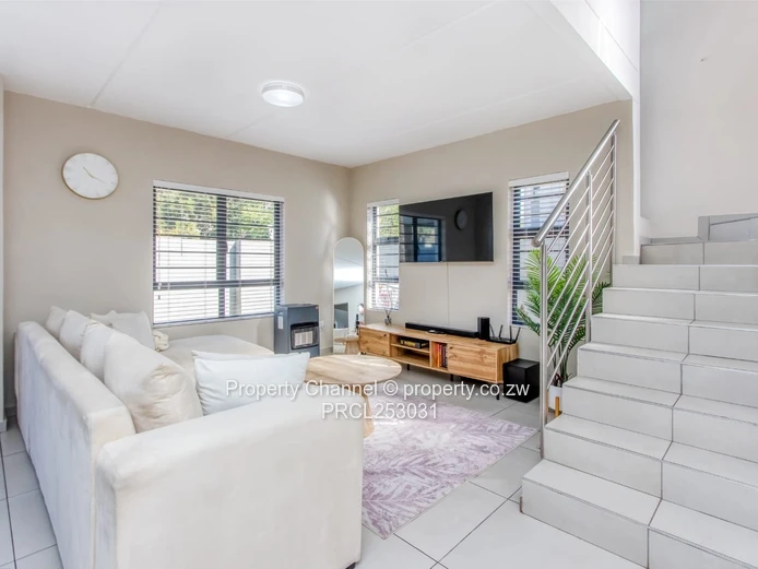 4 Bedroom Cluster For Sale in Craigavon, Sandton, Johannesburg