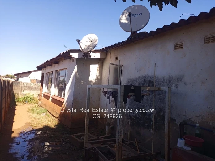 Kuwadzana Extension House