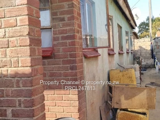 Investment Goldmine: Residential Property With Prime Commercial Potential Unit H, Seke