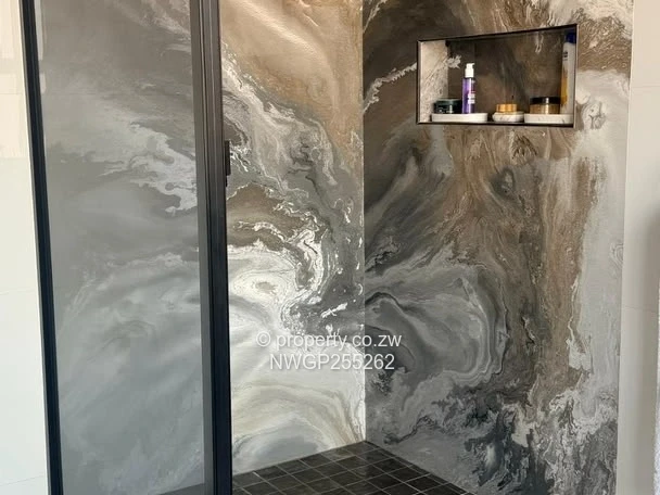 Matsheumhlope Luxury Residence — Property Listing