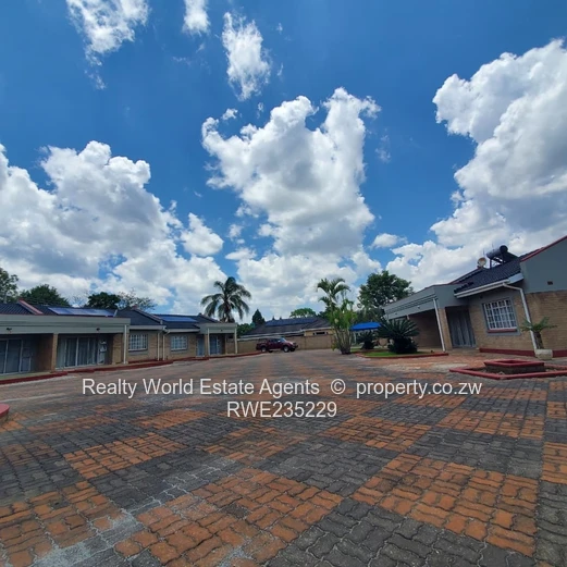 Newlands Garden Flat To Let