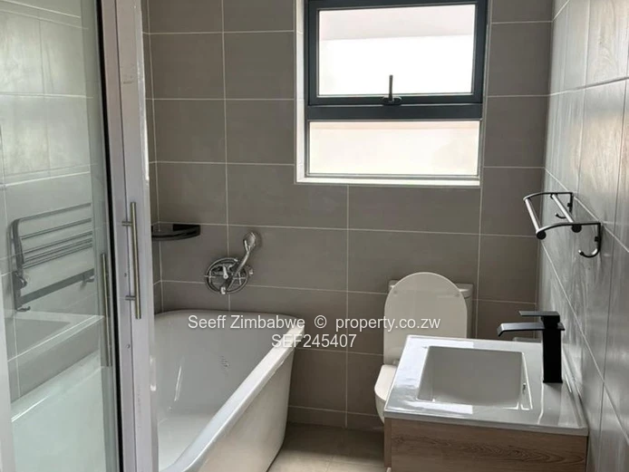 3-Bed Luxury Unit Available for Rent!