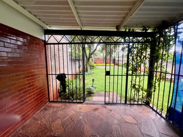 2 Bedroom Garden Flat