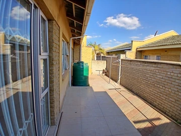 2 Bedroom Garden Flat