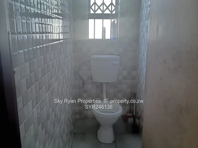 Zimre Park House For Sale