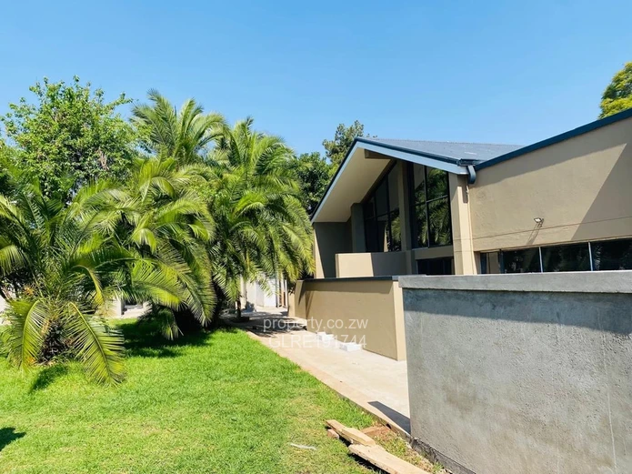 Newly built Townhouses 