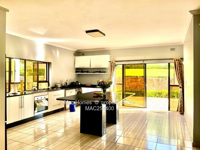 Luxury Villa for sale in Carrick Creagh Estate