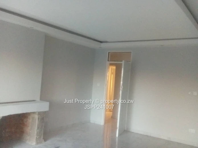 Beautiful House in Galloway Norton : To Rent