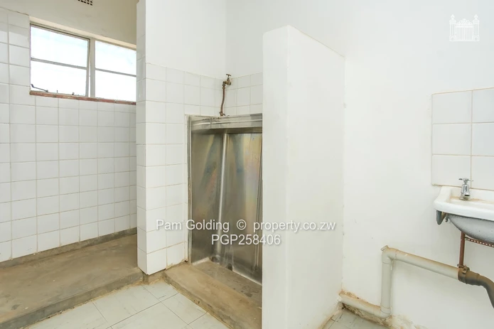 Warehouse to rent in Ruwa (Sole Mandate)