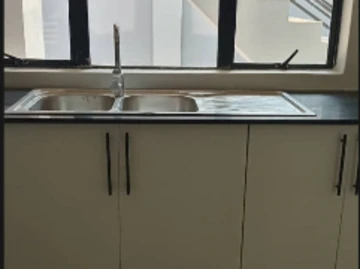 3 Bedroom Garden Flat