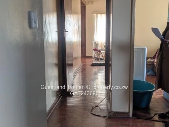 3-Bedroom Home in Montrose - Offering Space, Comfort & Great Convenience