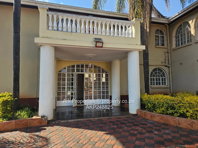 Property to Let in Greystone Park