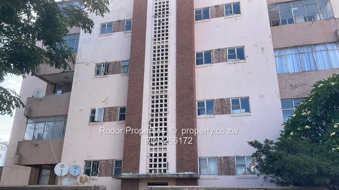 Bulawayo CBD Flat