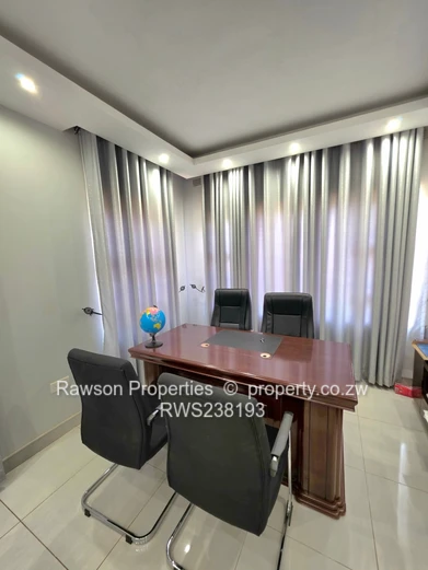 Westgate Sandton Phase 1 magnificent five bedroomed house!