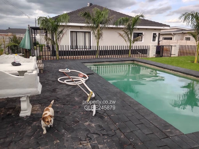 Spacious 4-Bed Westgate Home with Pool & Borehole