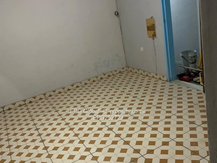 Solid Family house available for letting  