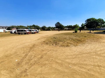 Commercial & Industrial Land