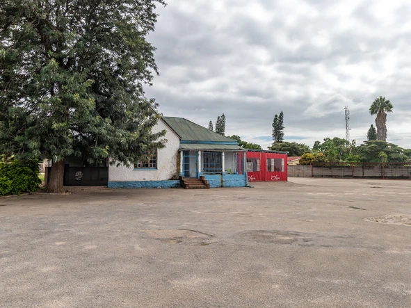 Shop & Retail Property