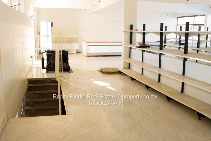 Mutare CBD Hotel & Retail - 2-Storey with Borehole