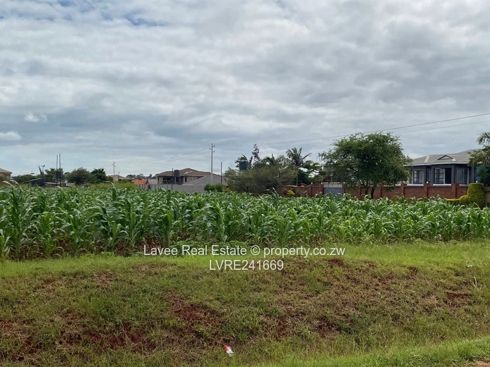 CORNER STAND SITTING ON 2352sqm MOUNT PLEASANT HEIGHTS PRIME LAND