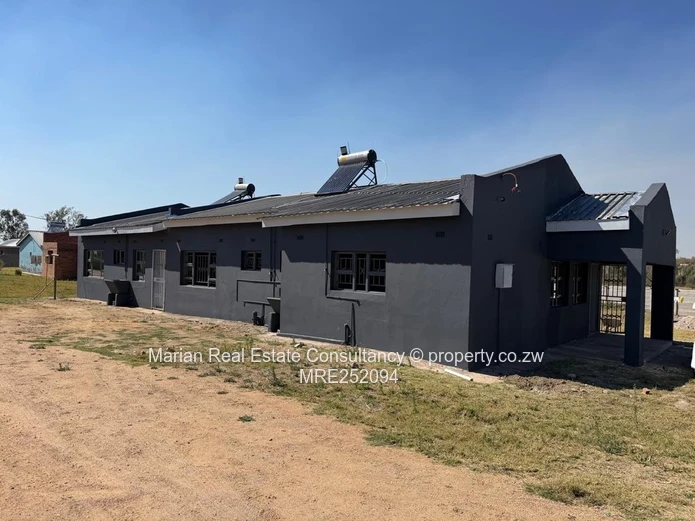 Riverside, 3 Bedroom Cluster House FOR RENT