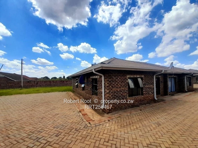 2 Bedroom Apartment For Rent In Meyrick Park.