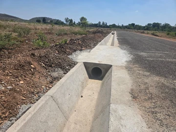 Stands & Residential Land