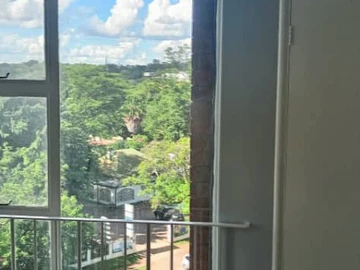 3 Bedroom Flat & Apartment