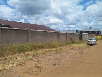 Commercial & Industrial Land