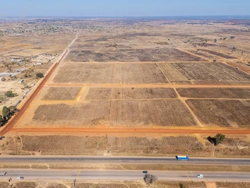 Commercial & Industrial Land