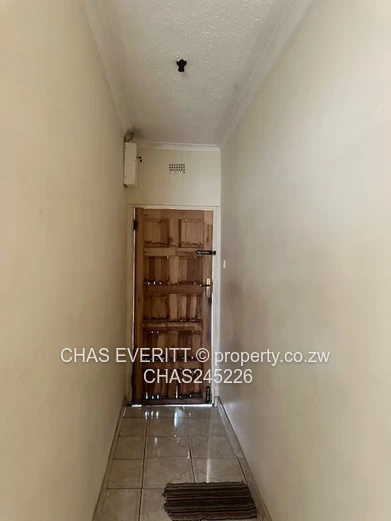 Bloomingdale 6-Bed Home