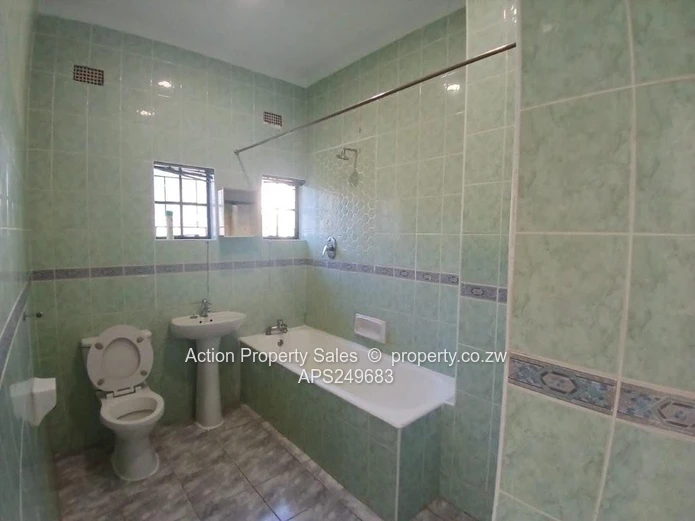 Comfortable Family Home In Highlands! 