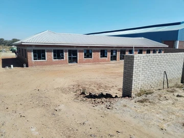 Commercial & Industrial Land