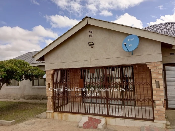  Chitungwiza Zengeza 4 House (Sole Mandate)