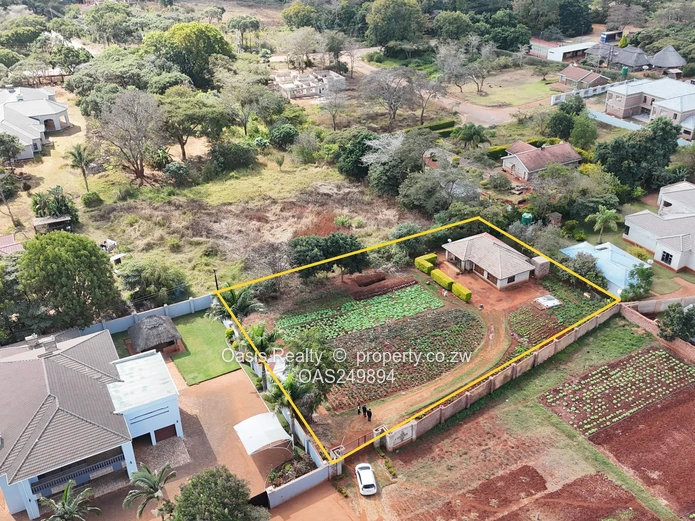 Residential Stand with a 3 Beds Cottage for Sale | Shawasha Hills,  US$165,000 | Residential Stand
