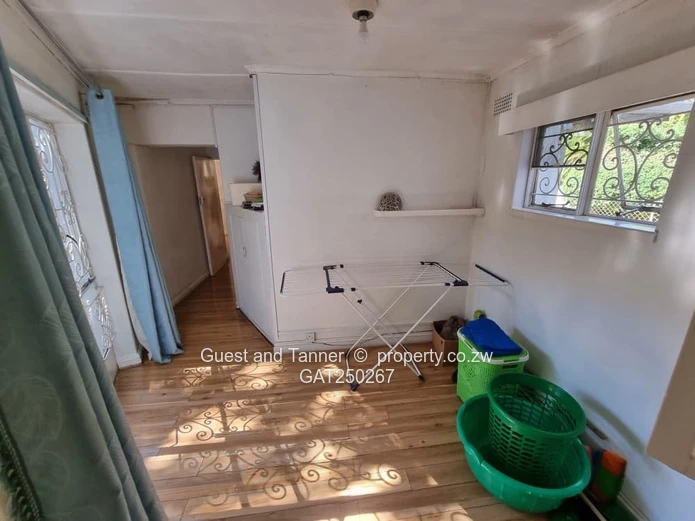 Luxury 4-Bedroom Family Estate on 1 Acre with Tennis Court & Pool | Hillside, Bulawayo