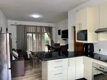 2 Bedroom Garden Flat