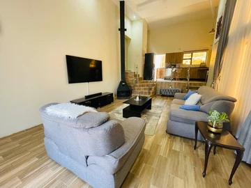 2 Bedroom Garden Flat