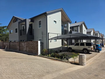 3 Bedroom Townhouse Complex
