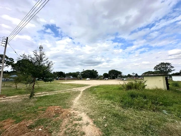 Commercial & Industrial Land