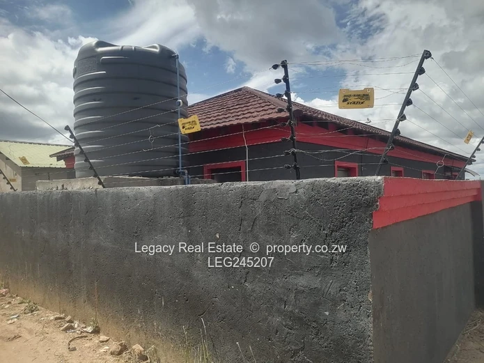 Well-Finished 3 Bedroom House With Solar & Borehole Setup In Karoi